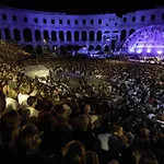 Amfora Deluxe Pula