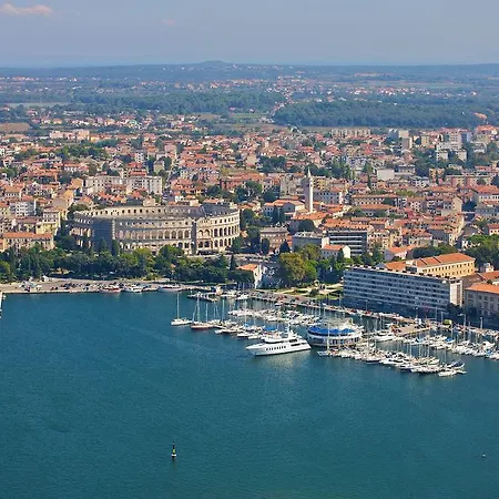 Amfora Deluxe דירה