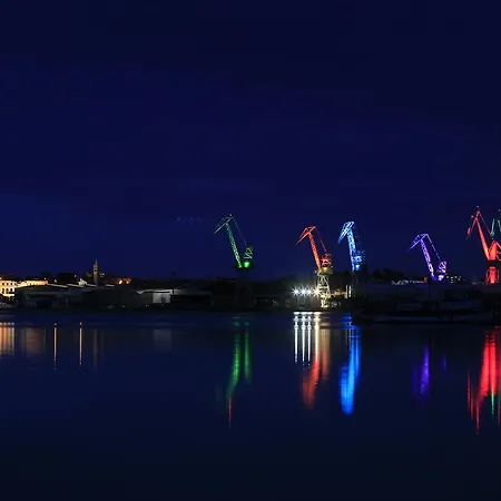 Amfora Deluxe דירה