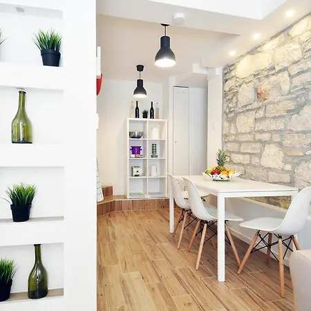 Amfora Deluxe Appartement *