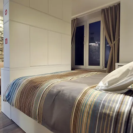 Amfora Deluxe דירה פולה