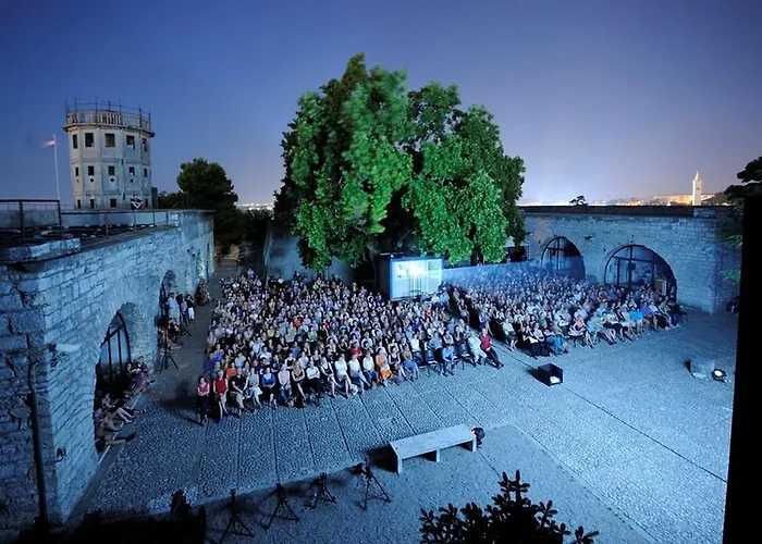 Amfora Deluxe Διαμέρισμα